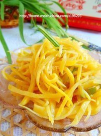 醋溜嫩姜红薯丝