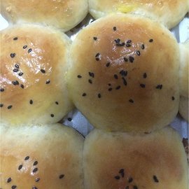 黑糖牛奶红豆面包