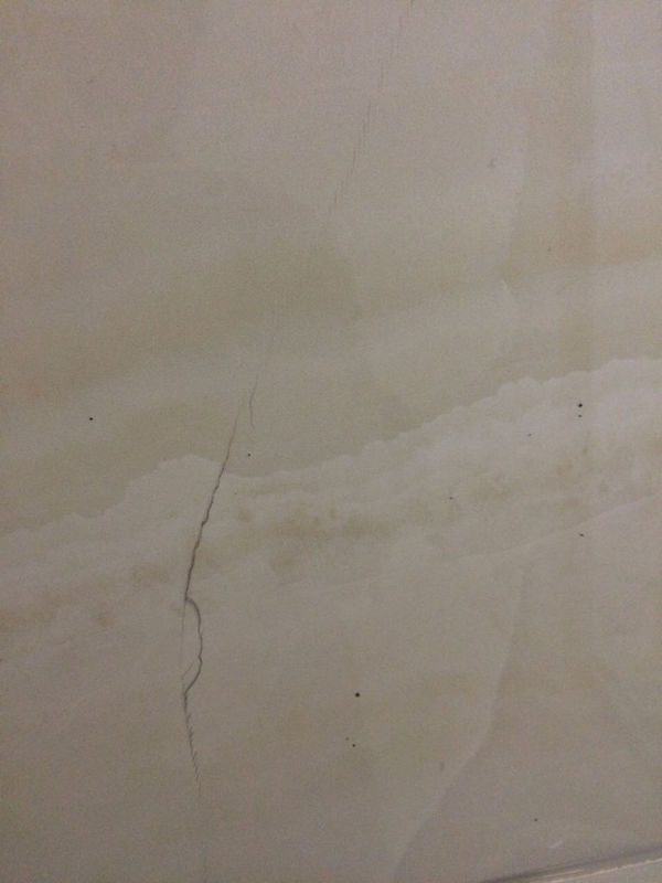 问: 20 我家卫生间墙面砖用惠万家400x800。贴