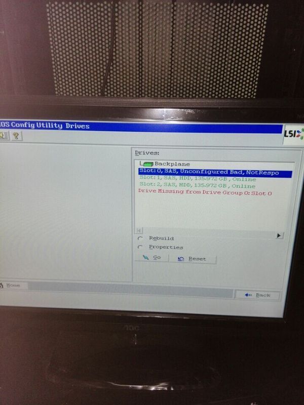 IBM服务器,一块硬盘坏了,重新换了两块还是下