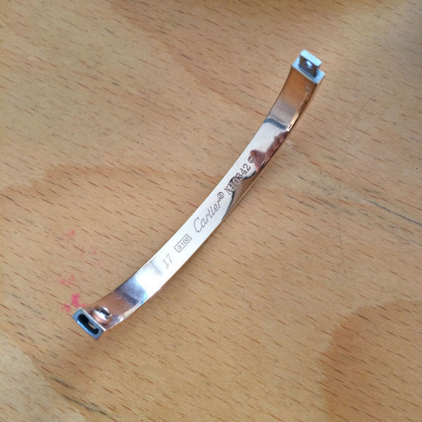 卡地亚手镯仿的,有没有人能告诉我这是什么材