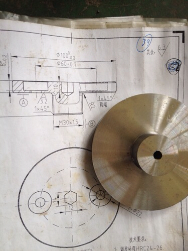 答:m20的公称直径就是20一般加工螺纹时都要比公称直径小一点(内螺纹
